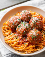 Melt-In-Your-Mouth Italian Meatballs - Cookerru image
