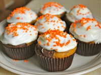 Gluten-Free Marble Pumpkin Cupcakes - Gluten-Free Baking image