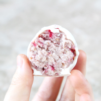 Raspberry Cream Cheese Protein Balls (Healthy Energy Bites ... image