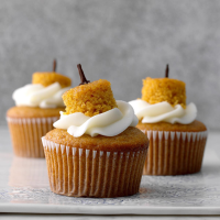 Cream-Filled Pumpkin Cupcakes Recipe: How to Make It image