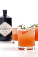 Rosemary and Gin Grapefruit Cocktail - The Lemon Bowl® image