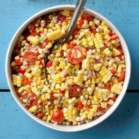 Sweet Corn-Tomato Salad Recipe: How to Make It image