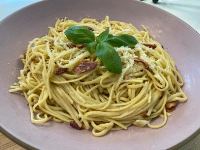 Pasta alla Gricia Recipe | Giada De Laurentiis | Food Network image
