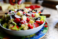 Pesto Pasta Salad - The Pioneer Woman – Recipes, Country ... image