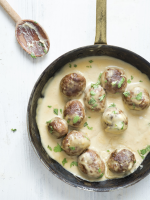 How to Make an Authentic Swedish Meatballs Sauce Recipe ... image