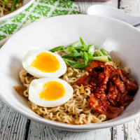 Kimchi Ramen Recipe - Food Fanatic image
