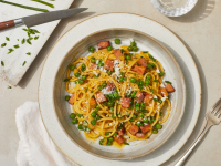 Creamy Spaghetti Carbonara with Peas and Ham Recipe | Food ... image