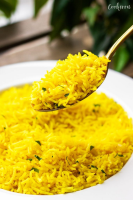 Garlic Turmeric Rice (Yellow Rice) - Cookerru image