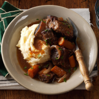 EASY SHORT RIBS SLOW COOKER RECIPES