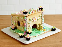 Sugar-Cookie Easter Bunny House Recipe | Food Network ... image
