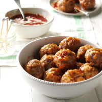 Meatballs with Cranberry Dipping Sauce Recipe: How to Make It image