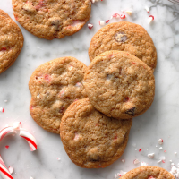 Chocolate Toffee Peppermint Cookies Recipe: How to Make It image