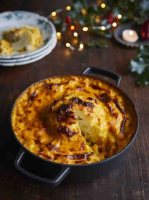 Merry mac ’n’ cauliflower cheese | Jamie Oliver recipes image
