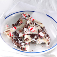 Chocolate Peppermint Bark Recipe: How to Make It image