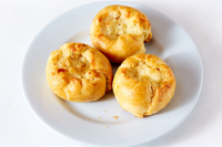 Dauphinoise potatoes recipe - BBC Food image