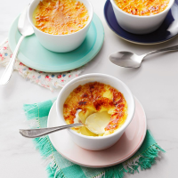 Classic Creme Brulee Recipe: How to Make It image