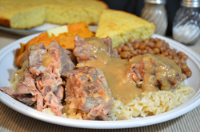 Pork Neck Bones with Gravy : Taste of Southern image