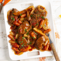 Slow Cooker Swiss Steak Supper Recipe: How to Make It image