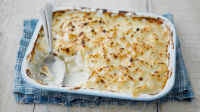 Macaroni cheese recipe - BBC Food image