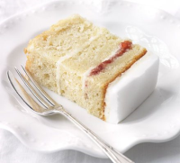 Easy vanilla cake recipe | BBC Good Food image