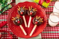 Sweet and Salty Reindeer Pops Recipe - How to Make ... image