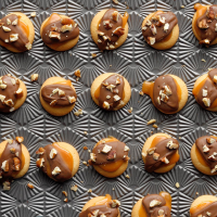 Chocolate Caramel Wafers Recipe: How to Make It image