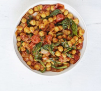 Spinach & chickpea curry recipe | BBC Good Food image