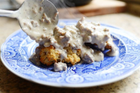 Baked Mushrooms and White Beans With Buttery Bread Cru… image
