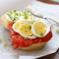 Egg Tomato and Scallion Sandwich - Skinnytaste image