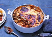 Lower-calorie lasagne | Sainsbury's Recipes image