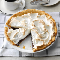 Grandma's Chocolate Meringue Pie Recipe: How to Make It image