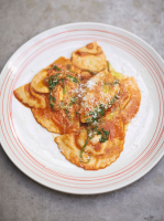 Seafood paella | Seafood recipes | Jamie magazine recip… image