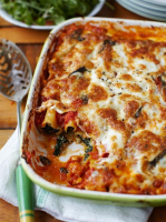 Spinach and ricotta cannelloni | Jamie Oliver pasta recipes image