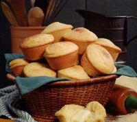 Easy Moist Cornbread Muffins for Thanksgiving | Foodtalk image