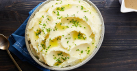 15-Minute Microwave Mashed Potatoes - PureWow image