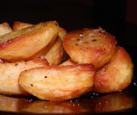 Perfect Traditionally English Roast Potatoes Recipe - Food.… image