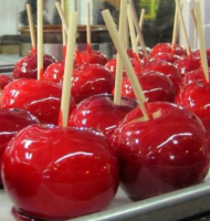 Old-Fashioned Red Candied Apples Recipe - Food.com image