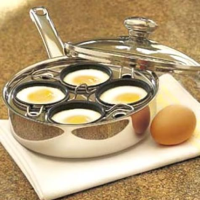 Poached Eggs | Williams Sonoma image