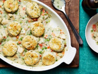 CHICKEN AND BISCUITS CASSEROLE RECIPES