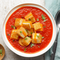 Satisfying Tomato Soup Recipe: How to Make It image