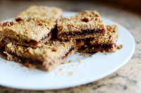 Strawberry Oatmeal Bars - The Pioneer Woman image