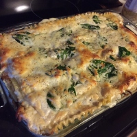Chicken and Spinach Alfredo Lasagna Recipe | Allrecipes image