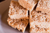 Marshmallow RICE KRISPIES® TREATS™ - My Food and Family image