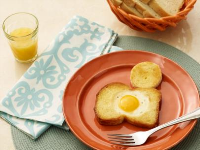 HOW TO MAKE EGG IN A HOLE RECIPES