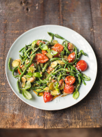 Spinach pici pasta | Jamie Oliver recipes image