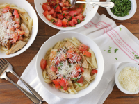 Applebee's Style 3 Cheese Chicken Penne Recipe - Food.… image