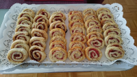Quick and Easy Party Pinwheels with Cream Cheese and Ham ... image