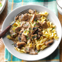 Beef Burgundy Over Noodles Recipe: How to Make It image