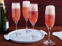 CHAMPAGNE WITH STRAWBERRIES RECIPES