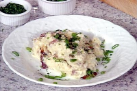 Nola's Mashed Red Potatoes Recipe | Food Network image